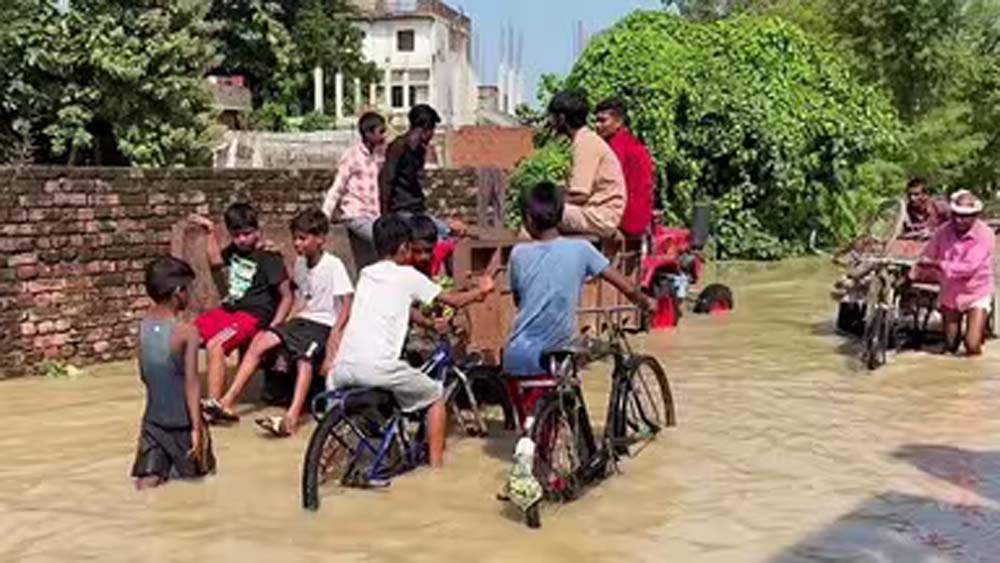 मुजफ्फरपुर में नदियां उफान पर, गंडक खतरे के निशान तक पहुंची