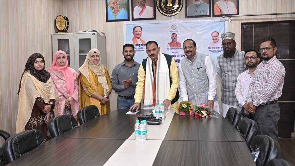 मंत्री श्याम बिहारी जायसवाल ने किया हज कमेटी की वेबसाइट का शुभारंभ