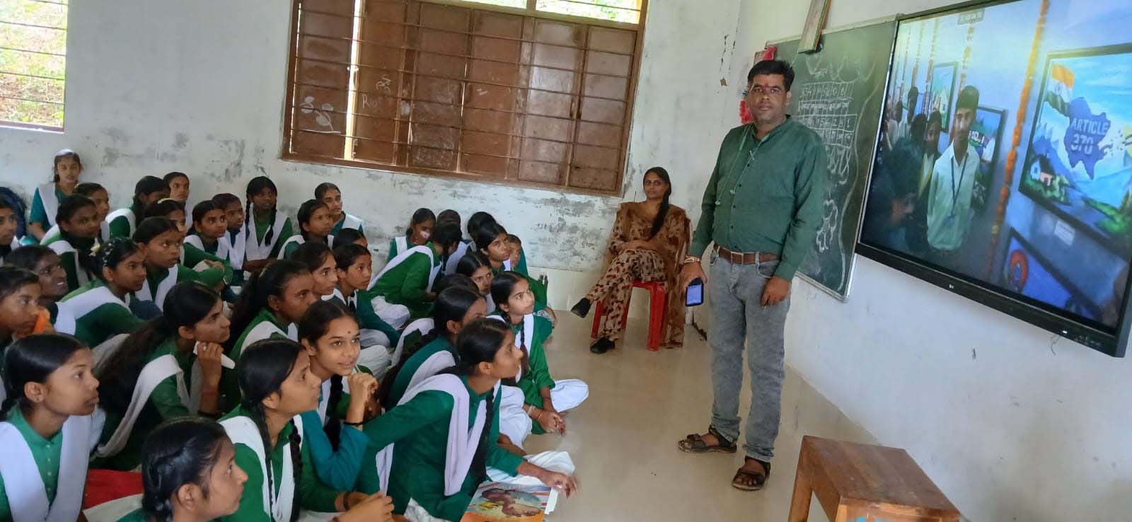 हायर सेकंडरी विद्यालय बिलासपुर एवं हर्रवाह में सेवा संकल्प अभियान के तहत कार्यक्रम आयोजित