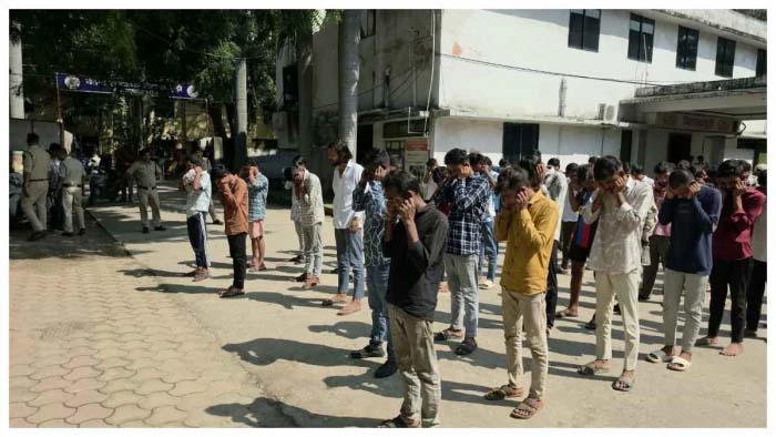 एसएसपी के सख्त निर्देश पर जिलेभर के थानों में तलब किए गए निगरानीशुदा और असामाजिक तत्व।