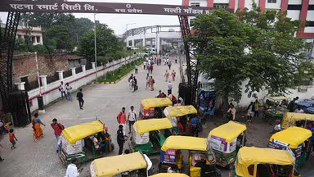 पटना की हवा दिल्ली से बेहतर, स्वच्छ वायु सर्वेक्षण में 11 पायदान का सुधार
