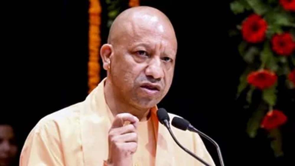 जनता दर्शन में सीएम योगी के निर्देश, लापरवाही पर होगी कार्रवाई; शिकायतों का समयबद्ध निस्तारण