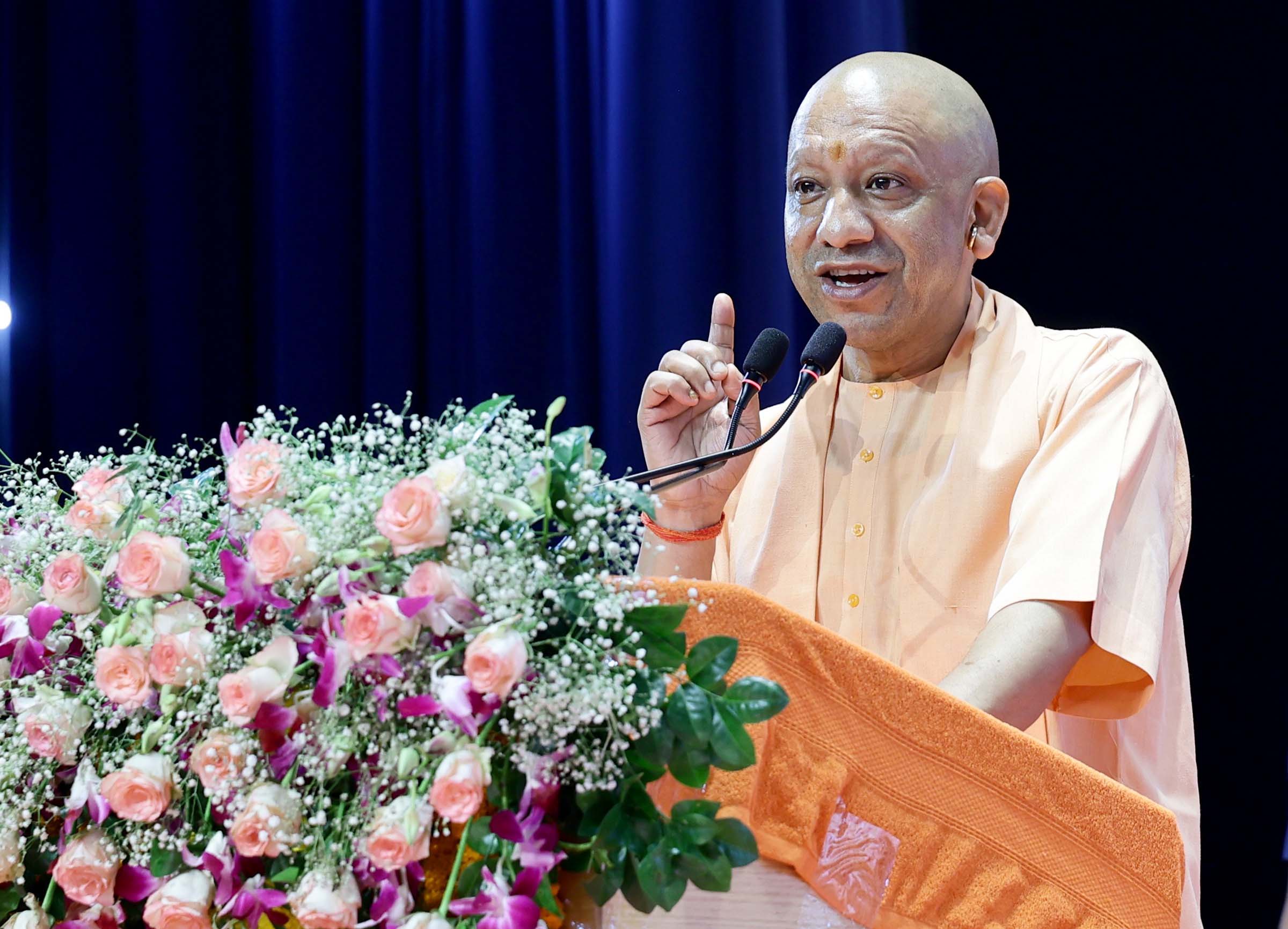मिशन रोजगार: 1375 ग्राम पंचायत अधिकारियों को मिली नियुक्ति, 11 नवचयनितों को मुख्यमंत्री ने मंच पर दिया नियुक्ति पत्र