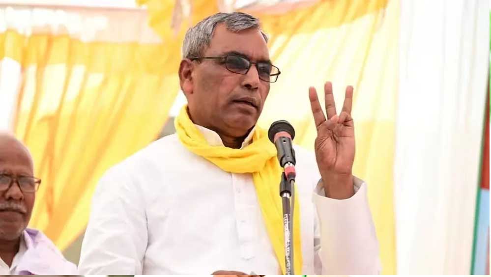 ‘सिर्फ यादव जी और खान साहब ही चाहिए क्या PC में?’ अखिलेश से ओपी राजभर के तीखे सवाल