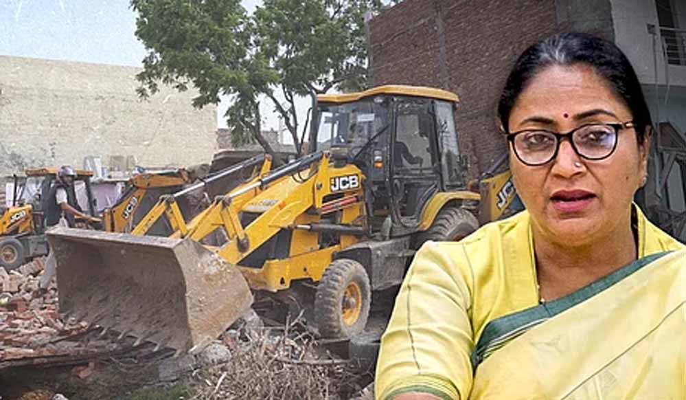 सत्य निकेतन हादसे के बाद एक्शन में CM रेखा गुप्ता, दिल्ली के कई इलाकों में होगी बुलडोजर कार्रवाई