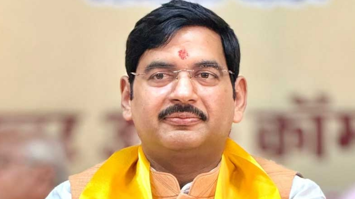 2010 में बैंक की नौकरी छोड़ भाजपा से जुड़े, 16 साल संघर्ष के मिली बाद राष्ट्रीय मीडिया की कमान, जानिए कौन हैं आशीष ऊषा अग्रवाल?
