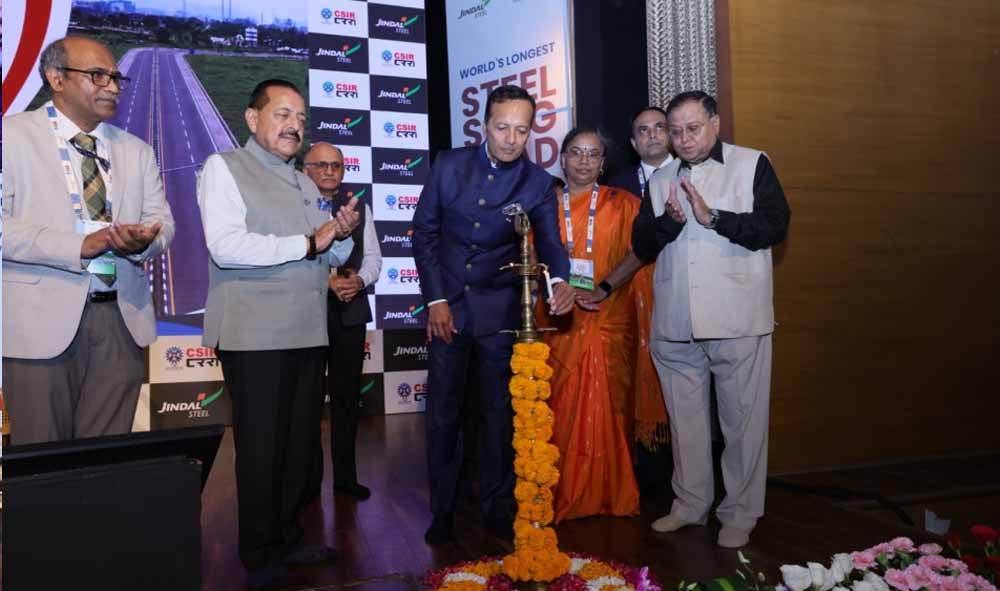 जिंदल स्टील ने रचा इतिहास, दुनिया की सबसे लंबी स्टील स्लैग रोड बनाकर बनाया गिनीज रिकॉर्ड