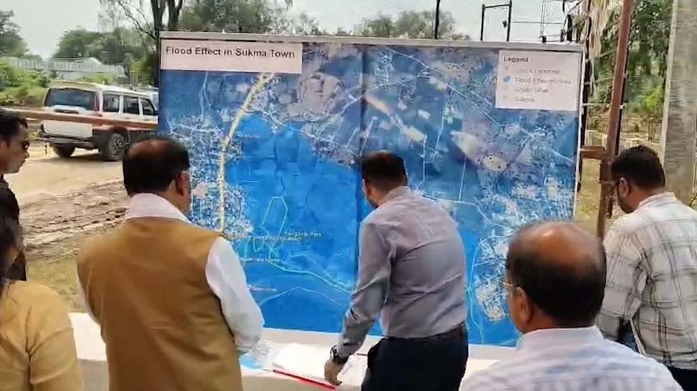 सुकमा में बाढ़ का हाल जानने पहुंचे CM साय, राहत केंद्रों का किया निरीक्षण