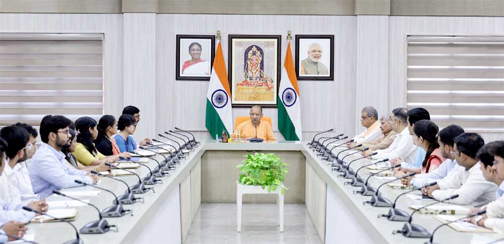 मुख्यमंत्री योगी आदित्यनाथ के नेतृत्व में यूपी ने करीब 39.9 लाख डॉलर की अतिरिक्त वृद्धि दर्ज की