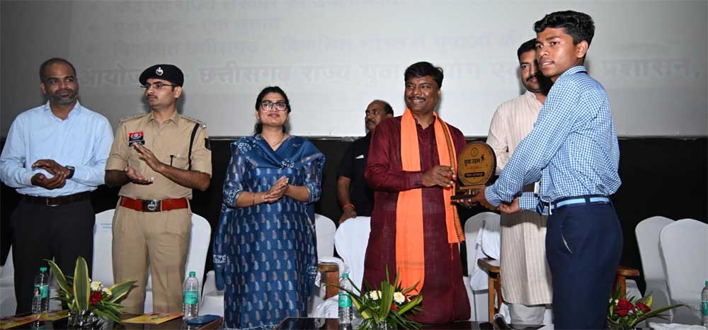 ​जिज्ञासा से हुनर तक, युवाओं के कौशल विकास से ही संभव है प्रगति -श्री विश्व विजय सिंह तोमर