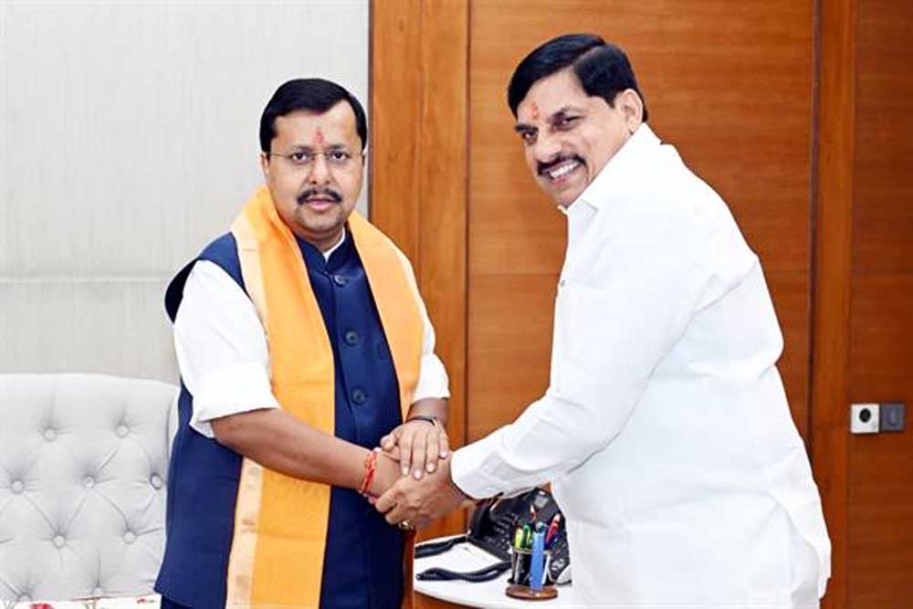 मुख्यमंत्री डॉ. यादव ने अध्यक्ष नितिन नबीन से की सौजन्य भेंट