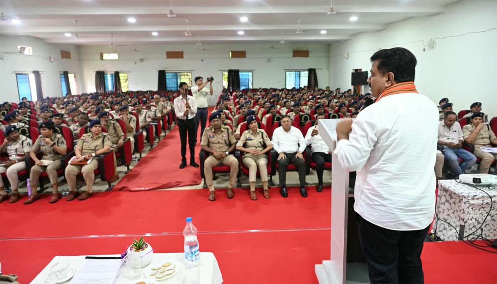 नशे के अवैध कारोबार के विरुद्ध कार्रवाई को मिशन के रूप में लेकर कार्य करें-उप मुख्यमंत्री  विजय शर्मा