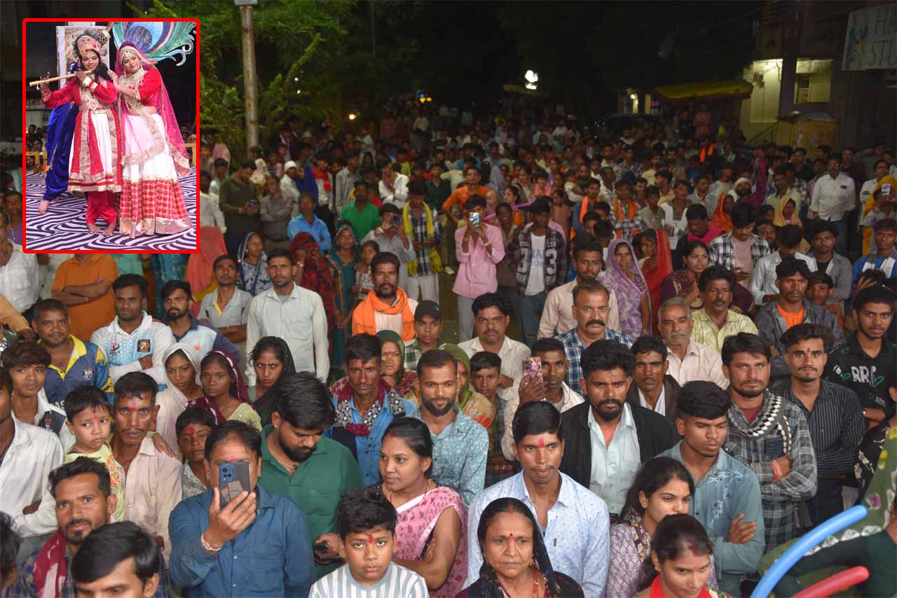 आस्था, परंपरा और राष्ट्रभक्ति का संगम बना पुराना नाका, युवाओं ने जोश से सजाया 21वां मटकी फोड़ उत्सव, रामपुरिया की टीम ने फोड़ी मटकी