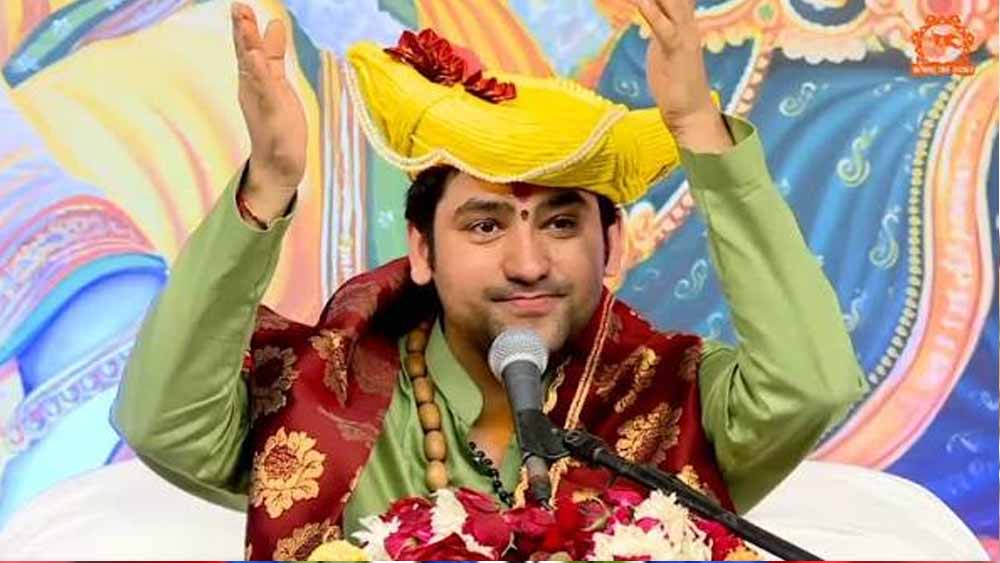 बागेश्वर बाबा को देखने लुधियाना में जुटे हजारों लोग
