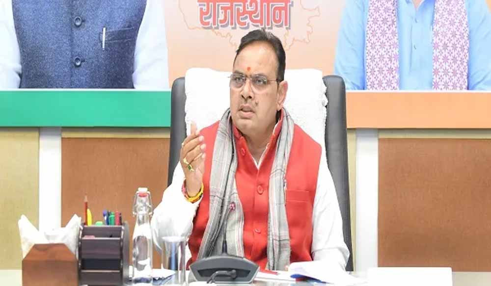 सरकारी कर्मचारियों को बड़ा झटका और महिलाओं को राहत! ट्रेनिंग बॉन्ड से लेकर चाइल्ड केयर लीव तक बदले नियम