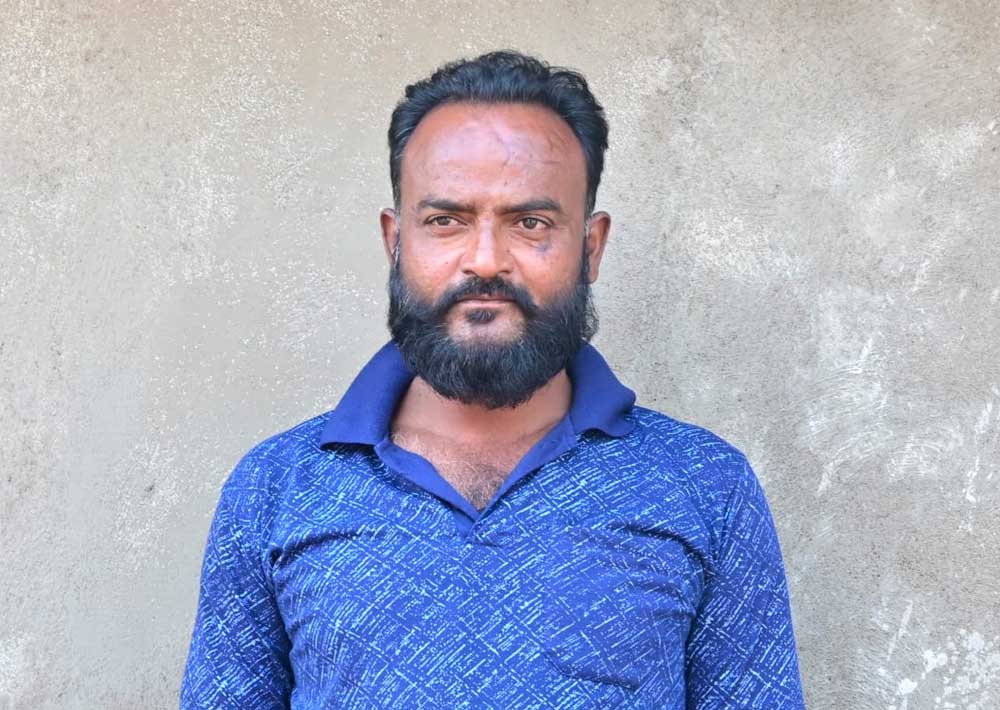 प्रधानमंत्री आवास योजना से अशफाक खान का पक्के घर का सपना हुआ साकार