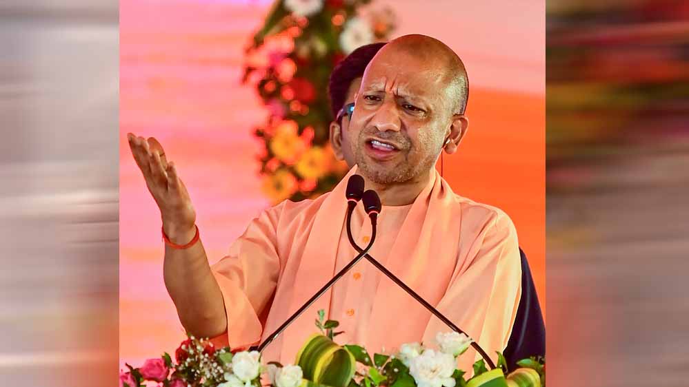 सीएम बोले- किसानों का श्राप ले डूबा सपा को, ये जाति के नाम पर समाज को बांटेंगे, लेकिन जनता का पैसा नहीं बांटेंगे