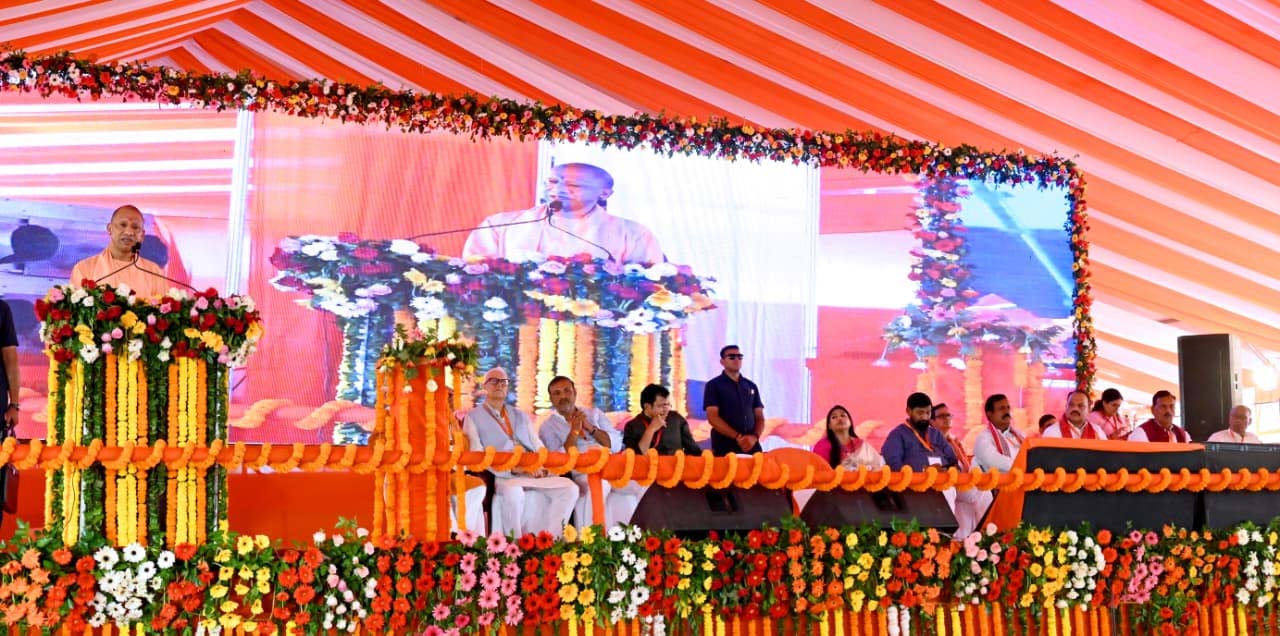अब प्रदेश से पलायन नहीं होता, अपनी माटी में हुनर दिखा रहे कारीगर: मुख्यमंत्री