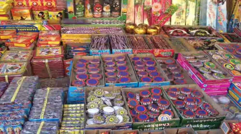 दिवाली से पहले जालंधर में पटाखा बाजार का रास्ता साफ, जिला प्रशासन ने दी अनुमति