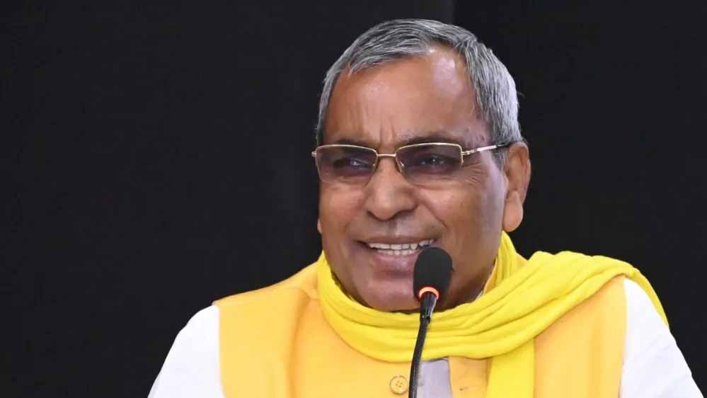 ‘आपातकाल लगाने वालों के साथ खड़े होकर लोकतंत्र पर ज्ञान देते हैं’, मंत्री अनिल राजभर ने अखिलेश पर कसा तंज, कहा- ये दोहरा चरित्र