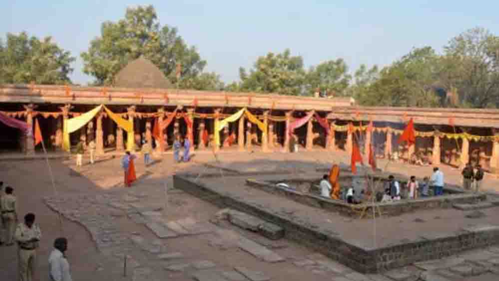 धार भोजशाला विवाद: हाईकोर्ट में आज अहम सुनवाई, खसरा नंबर 612 पर हो रही नमाज पर भी नजर