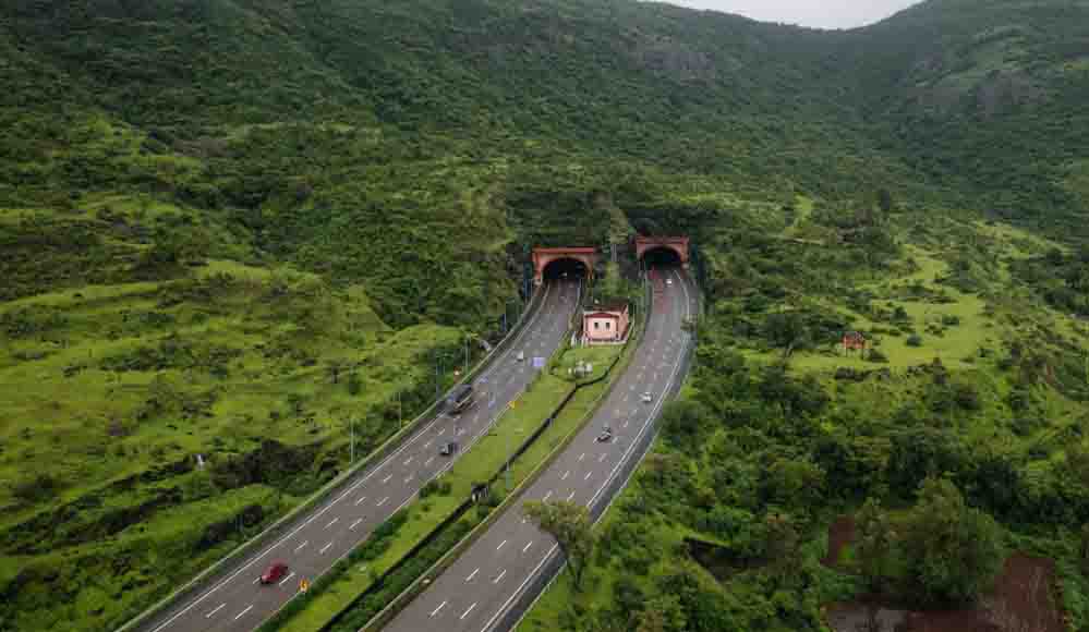 एक्सप्रेस-वे पर नया नियम लागू, छोटे कमर्शियल वाहनों की आवाजाही पर रोक; कार और पैसेंजर बसों को छूट