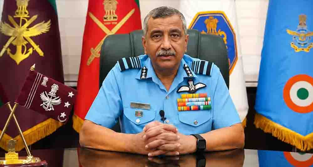 IAF को मिला नया चीफ, ऑपरेशन सिंदूर में अहम भूमिका निभाने वाले आशुतोष दीक्षित को मिली जिम्मेदारी