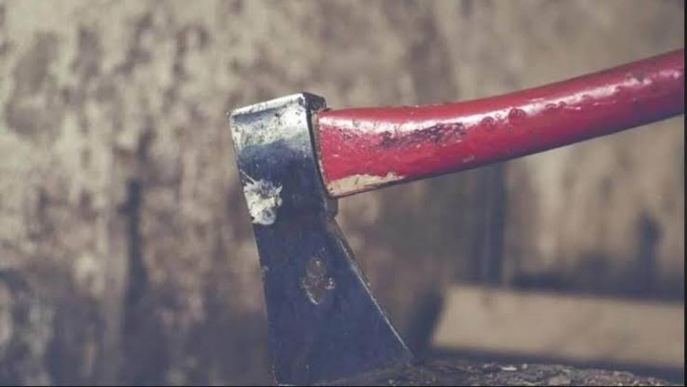 धालभूमगढ़ में दो बहनों पर कुल्हाड़ी से हमला, हत्या के आरोप में भाई गिरफ्तार