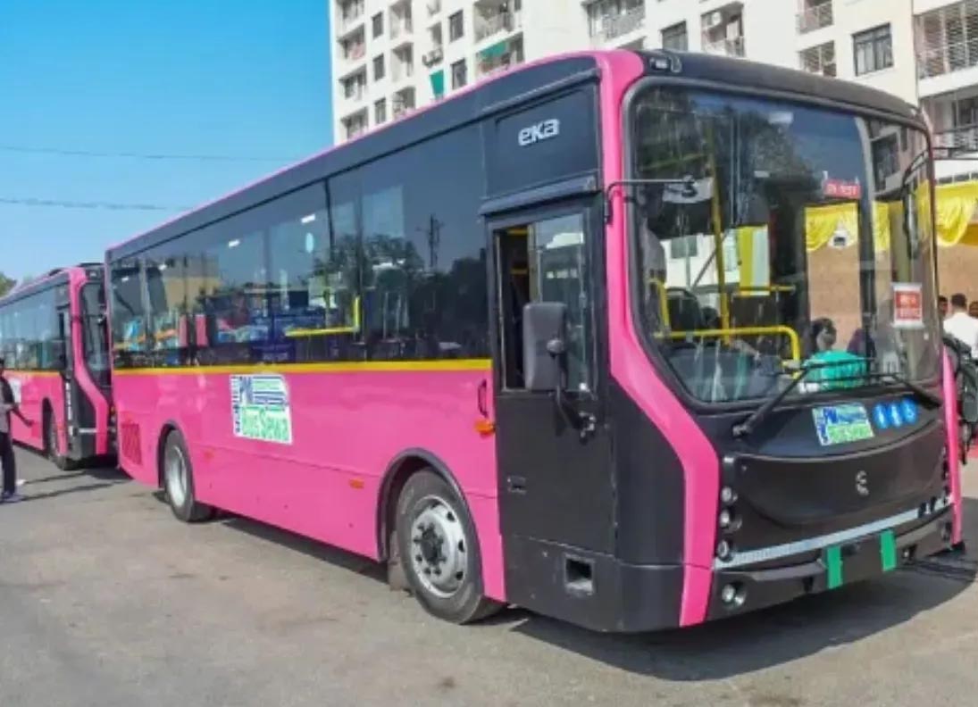 नवरात्रि में जयपुर की पब्लिक ट्रांसपोर्ट होगी मजबूत, पूरी 94 ई-बसें उतरेंगी सड़कों पर