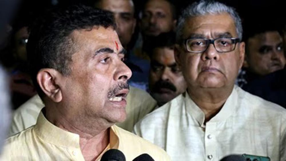 दुर्गा पूजा पंडाल में हादसे के बाद सख्ती, भीड़ प्रबंधन और निकासी मार्गों की होगी जांच