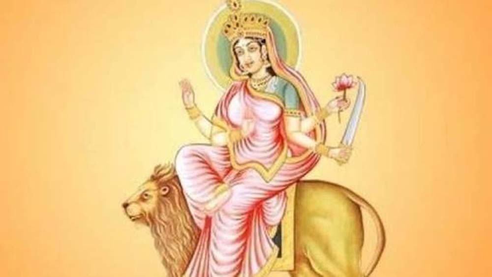 मां कात्यायनी को चढ़ाएं शहद का भोग, जानें पूजा मंत्र और आरती