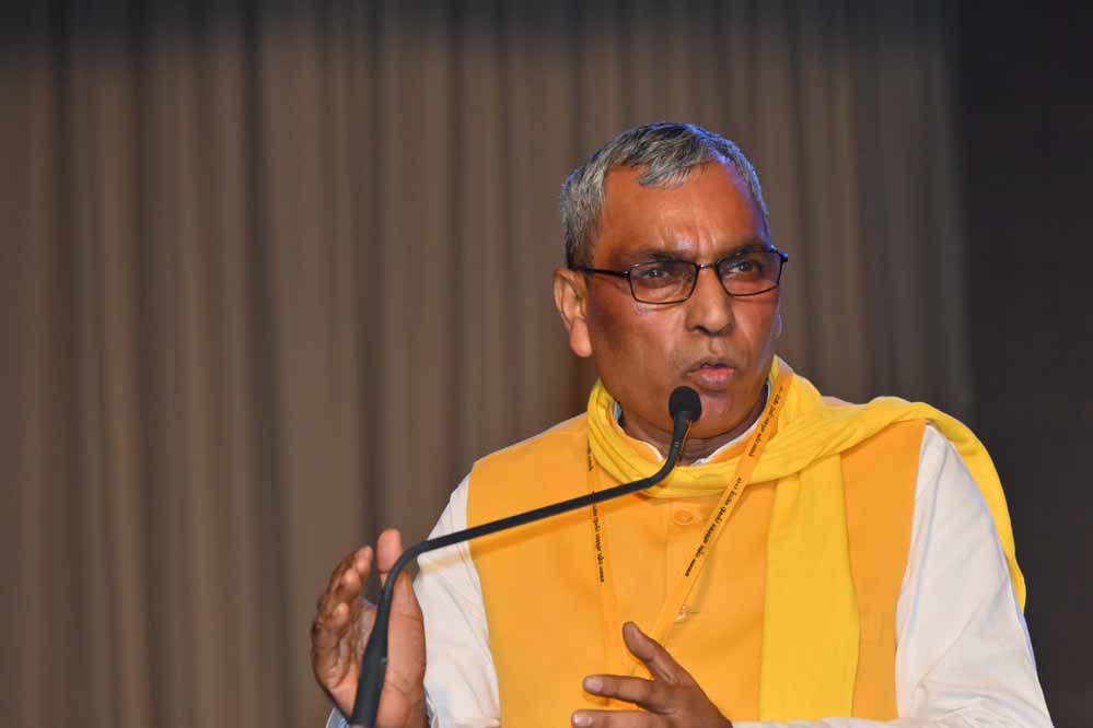 संत रविदास के नाम से दलित समाज को सम्मान, ‘भदोही’ बरकरार रख भार राज से जुड़ी ऐतिहासिक पहचान को भी दिया स्थान