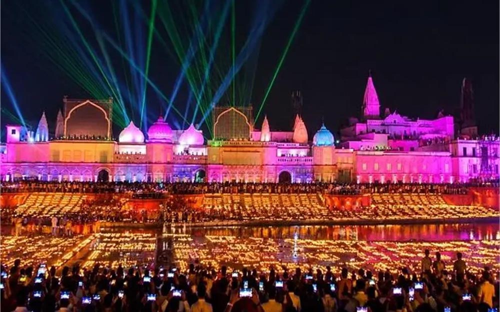 उज्जैन के 33.27 लाख दीपों के रिकॉर्ड को चुनौती देगा अयोध्या, दीपोत्सव में 33 लाख दीये मंगाए जा रहे
