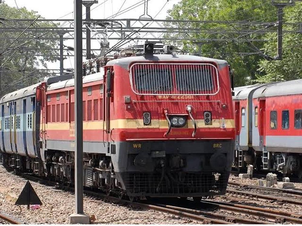 बिहार के यात्रियों को झटका, जंतर-मंतर प्रदर्शन के चलते दिल्ली रूट की 4 ट्रेनें रद्द