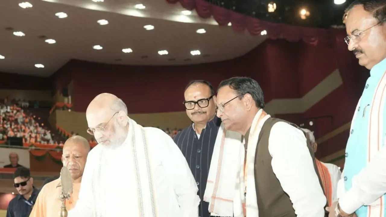 अमित शाह ने कार्यकर्ताओं में भरा जोश, बोले- 2027 में फिर बनेगी भाजपा सरकार