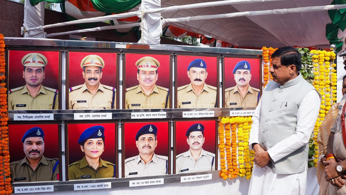 सीएम डॉ. मोहन यादव ने दी शहीद पुलिस जवानों को श्रद्धांजलि, कहा- इनके बलिदान से गौरवांवित हो रहा देश-प्रदेश
