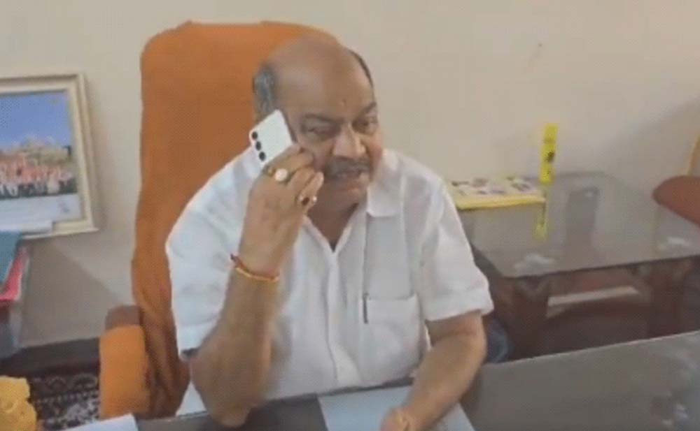 ‘चोरों को सभी जगह चोर ही दिखते हैं’, कांग्रेस पर पुरंदर मिश्रा का हमला