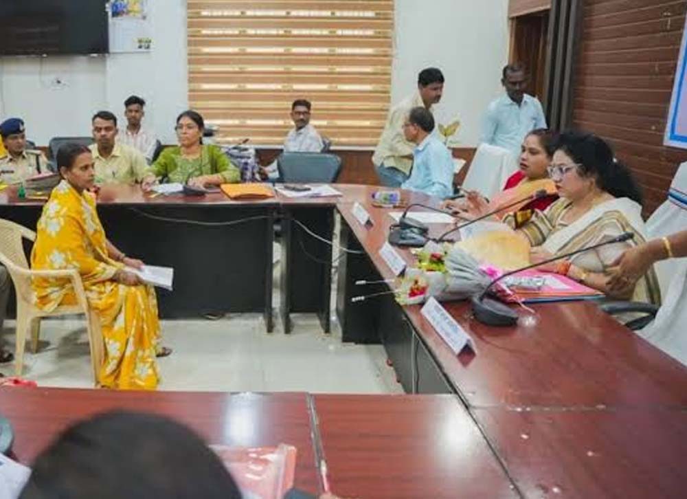 CG महिला आयोग की दो दिवसीय जनसुनवाई शुरू, महिलाओं की समस्याओं के समाधान पर रहेगा जोर