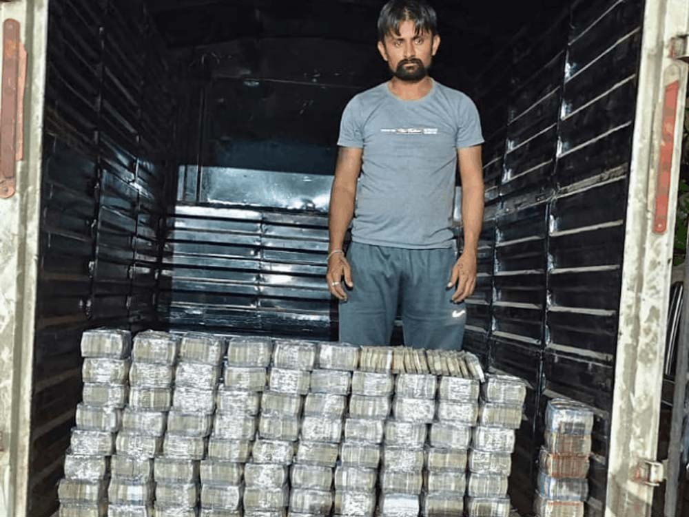 छत्तीसगढ़ में हवाला कारोबार को लेकर बड़ा दावा, रोजाना ₹60 करोड़ का लेनदेन और मोटा कमीशन