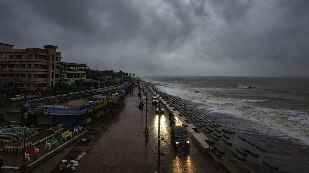 छत्तीसगढ़ के मौसम में आएगा बदलाव, ‘अर्नब’ चक्रवात को लेकर भारी बारिश की चेतावनी