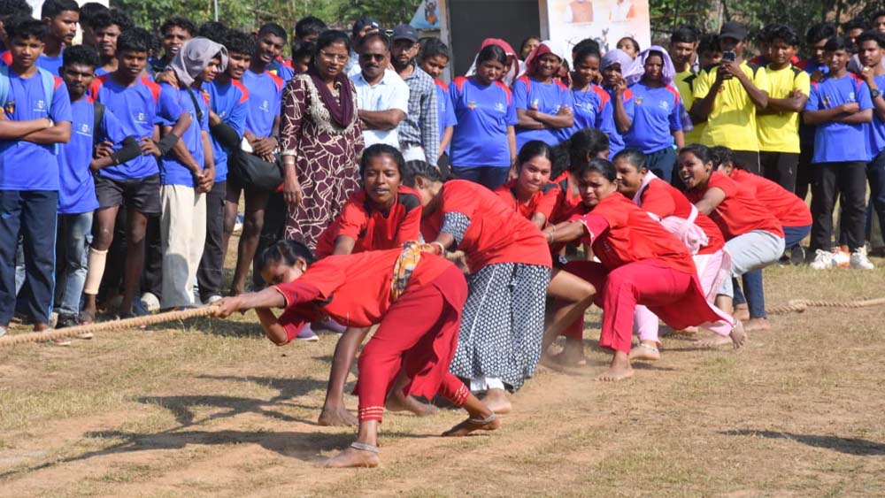 बस्तर ओलंपिक के लिए महिलाओं में जबरदस्त उत्साह, पंजीयन में पुरुषों को छोड़ा पीछे