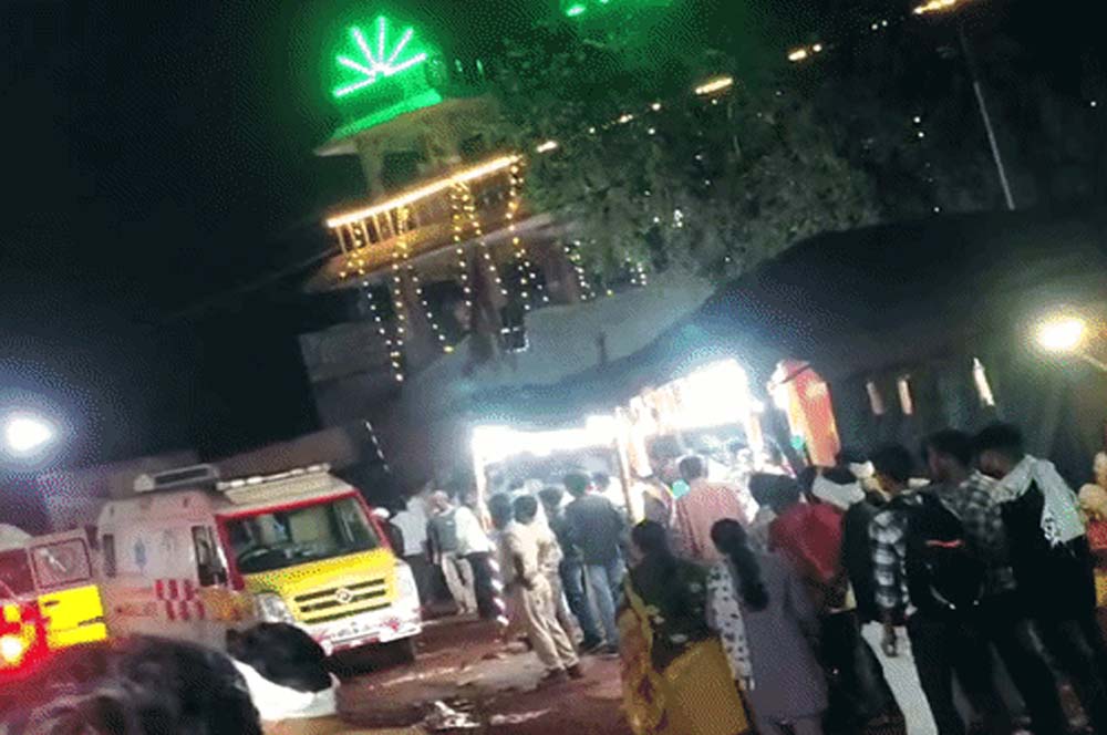 मंदिर के गेट पर श्रद्धालुओं को ट्रक ने कुचला, ग्वालियर में 50 लोग घायल