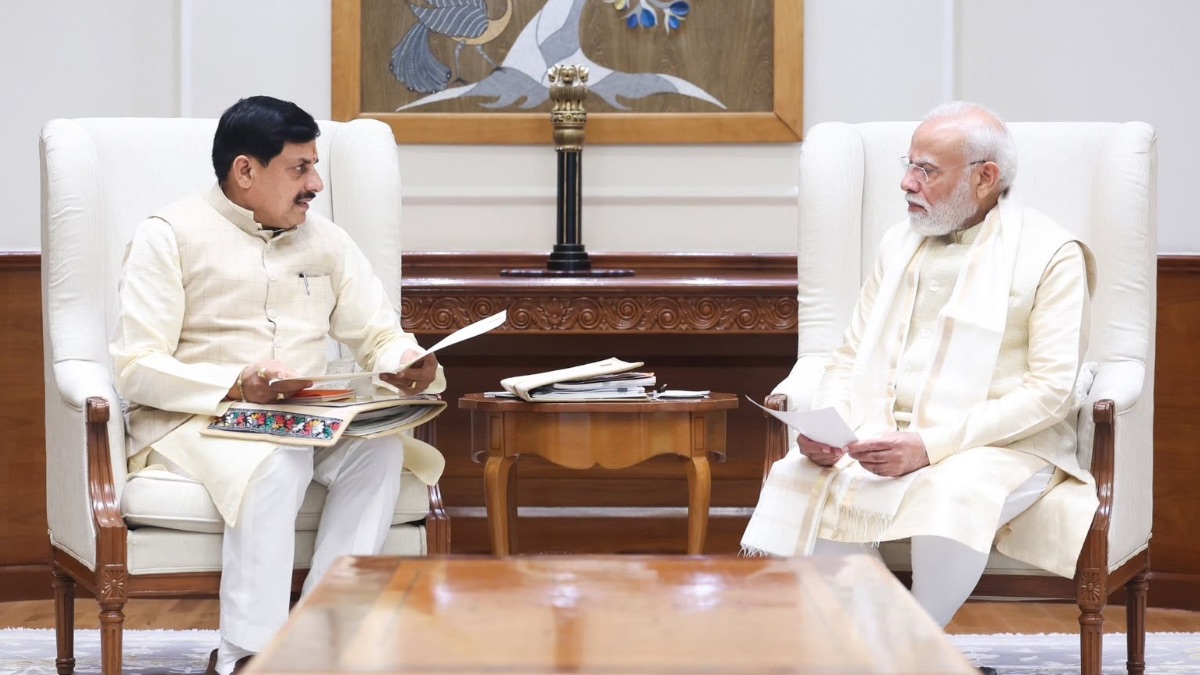 पीएम मोदी से मिले सीएम मोहन यादव, ग्लोबल इन्वेस्टर्स सम्मिट 2027 का दिया आमंत्रण