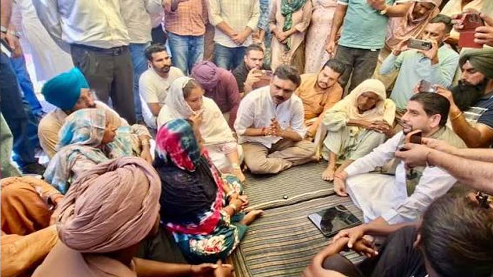 संगरूर हादसे पर मजदूर संगठनों का विरोध, मुआवजा ठुकराया