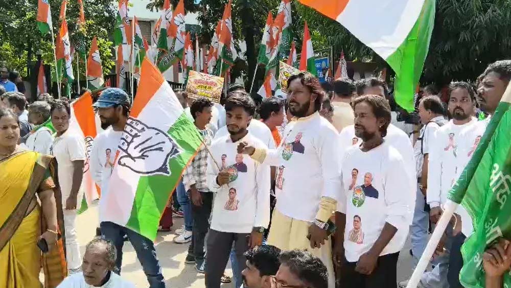 SIR के विरोध में चंडीगढ़ में कांग्रेस का मार्च, मुख्य चुनाव आयुक्त के खिलाफ भी खोला मोर्चा