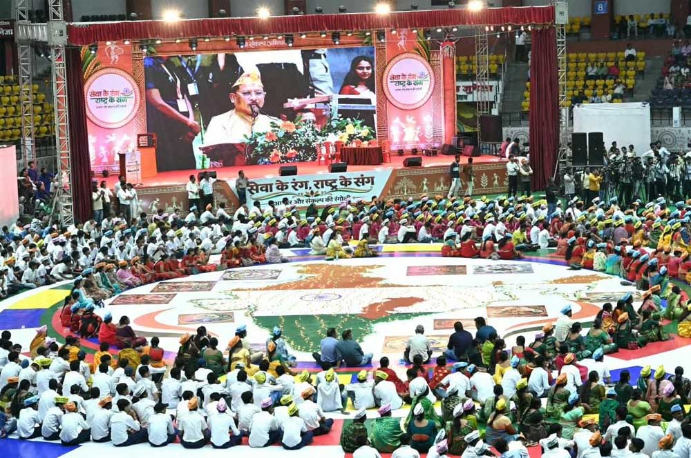 प्रधानमंत्री  मोदी का जीवन राष्ट्र सेवा, दृढ़ संकल्प और जनकल्याण की प्रेरक गाथा – मुख्यमंत्री  साय