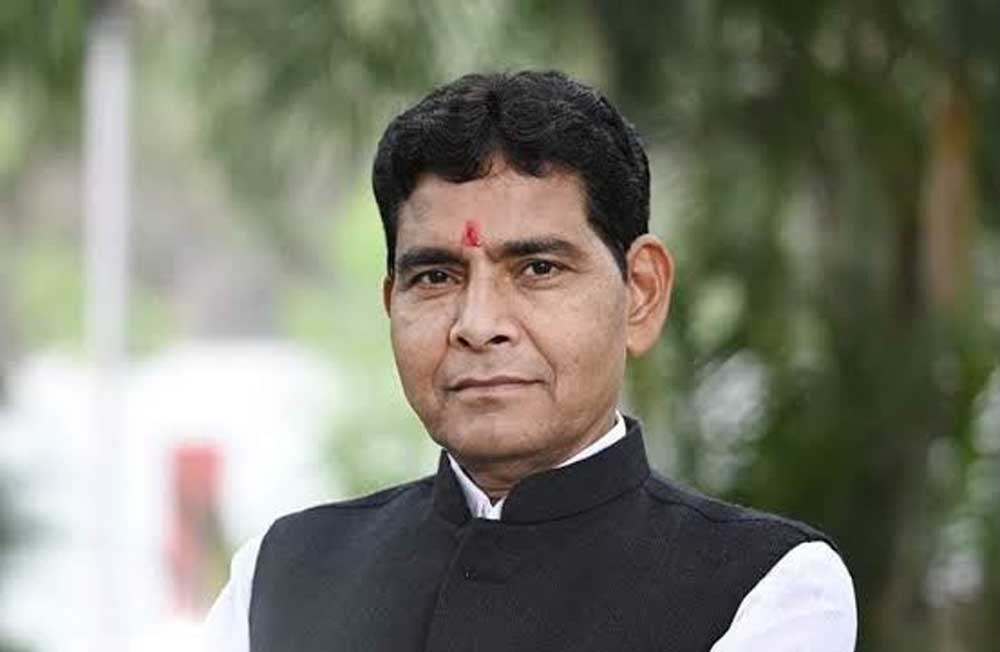 जनसुरक्षा सर्वाेच्च प्राथमिकता, चक्रवाती तूफान से निपटने सभी तैयारियां सुनिश्चित करें -राजस्व मंत्री  टंक राम वर्मा