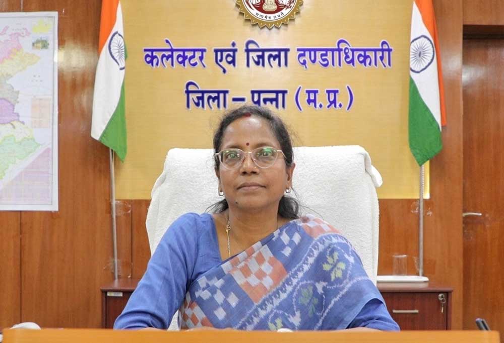 कलेक्टर की जनसुनवाई में आए 51 आवेदन
