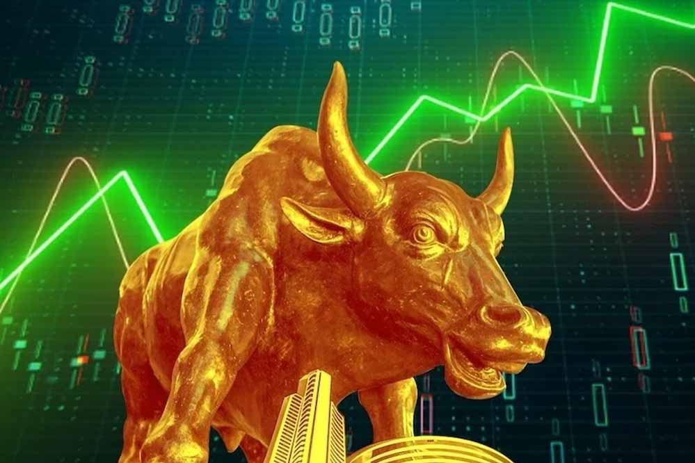 रिलायंस और Jio IPO की चर्चा के बीच बाजार में उछाल, सेंसेक्स 800 अंक चढ़ा