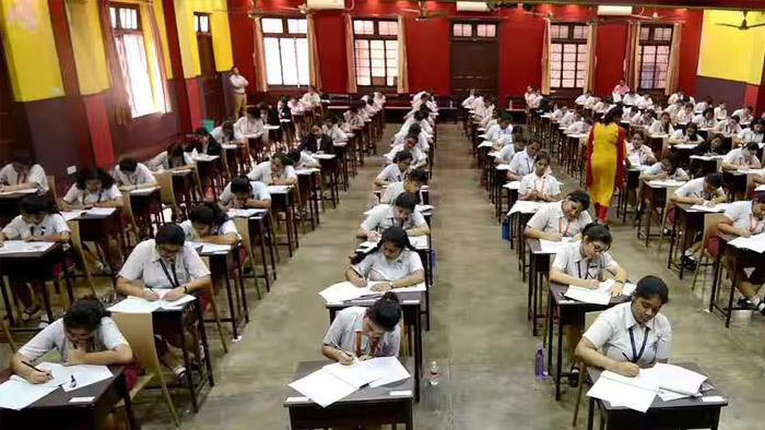 UP School Exam 2026: यूपी के सरकारी स्कूलों में अर्द्धवार्षिक परीक्षा का शेड्यूल जारी, 17 नवंबर से शुरू होंगे एग्जाम